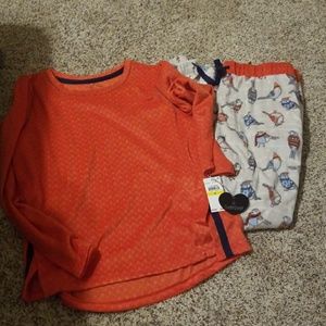 NWT cuddle duds pajama set